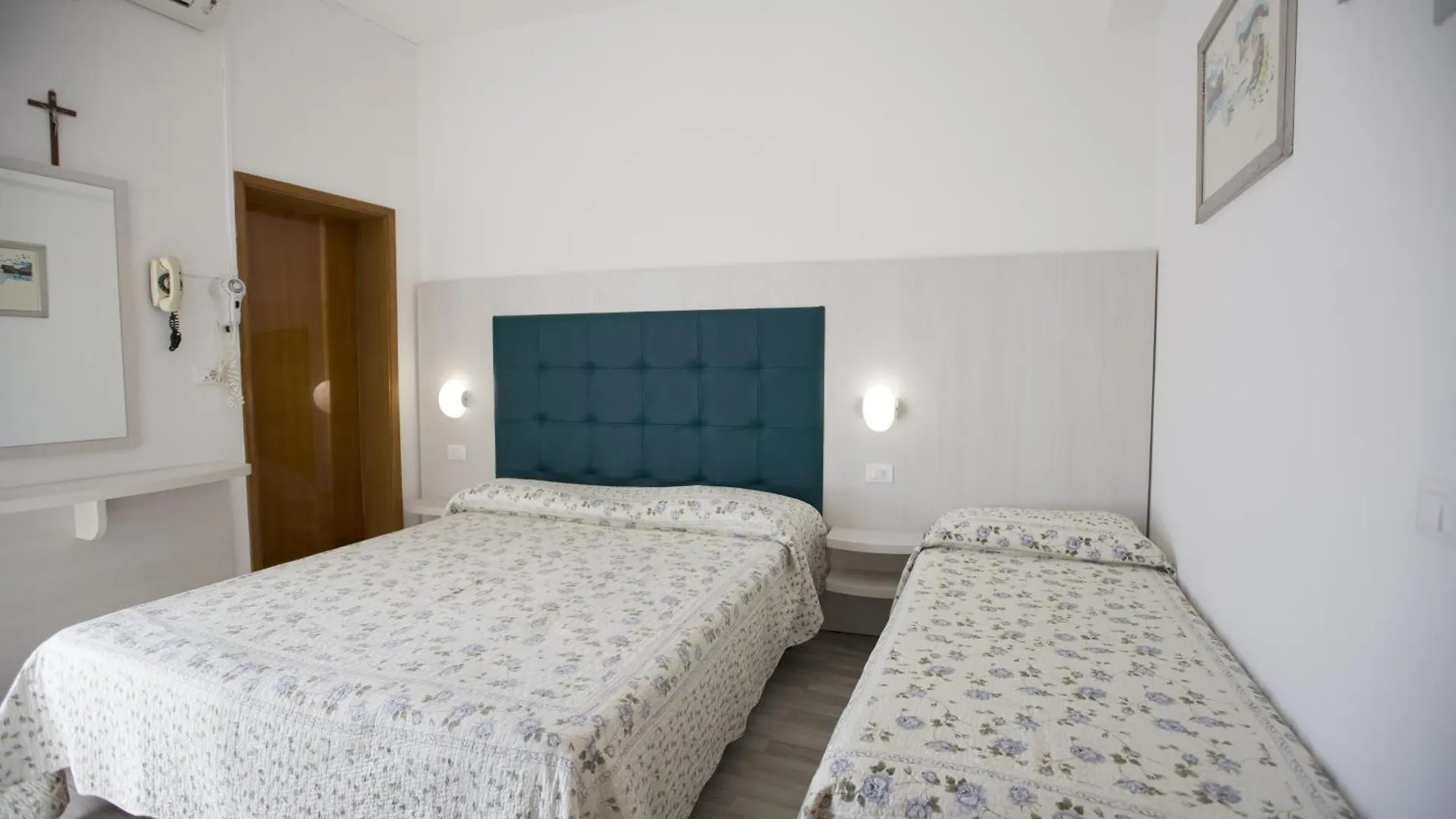 ***  גאטאו א מארה Hotel Gigliola איטליה